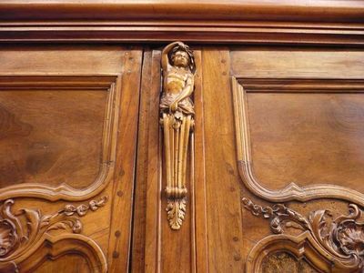 détail de porte sculptée du 18eme 