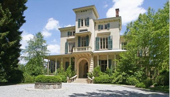 Villa ancienne de style italien à Irvington, NY