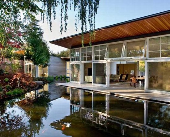 Maison Ecologique par Turnbull Griffin Haesloop Architects.
