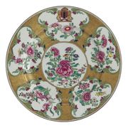 A CHINESE EXPORT ARMORIAL RUBY-BACK PLATE
CIRCA 1730-35
