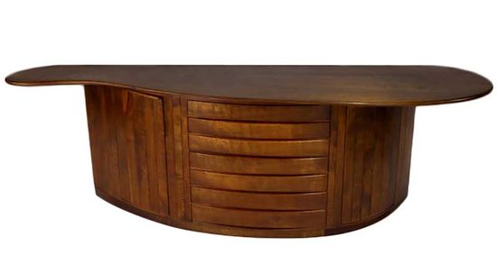 Buffet en noyer par Wharton Esherick